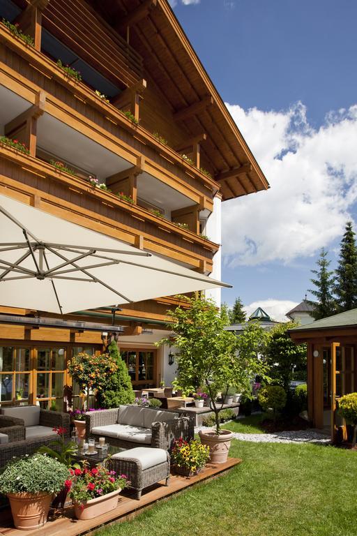 Hotel Superior Tirolerhof - Zell Am